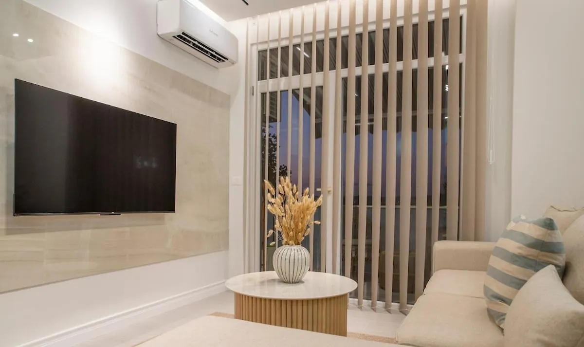 Sea La Vie - Beachside Apartment Vlore